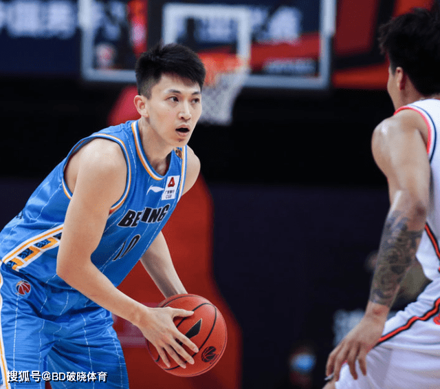 在线试玩游戏包含集结日体能课后，罗马再遭质疑备战CBA季后赛，引发热议，团队化学反应显著的词条