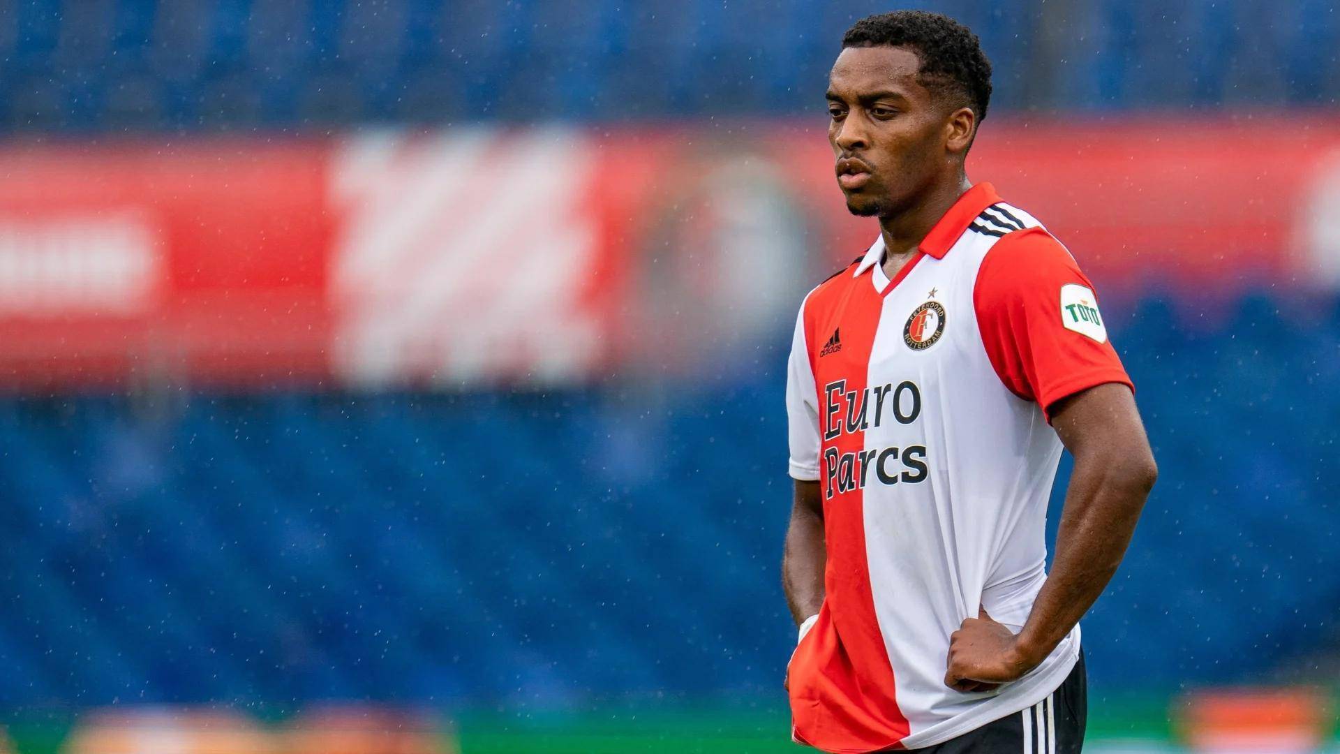 爱游戏APP下载费耶诺德训练开放日，今晨复出首秀引欢呼，欧篮联在即，年轻球员得到机会的简单介绍